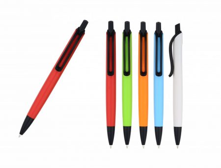Plastic Pen7352